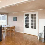 Gorgeous In With Wifi Holiday home