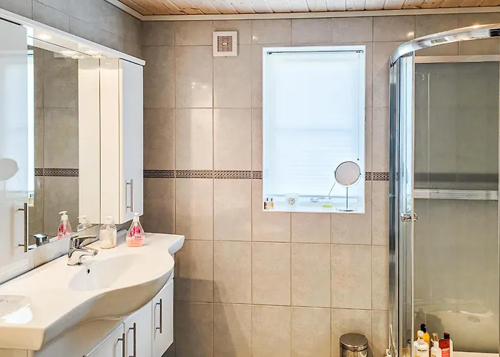 Gorgeous In With Wifi *